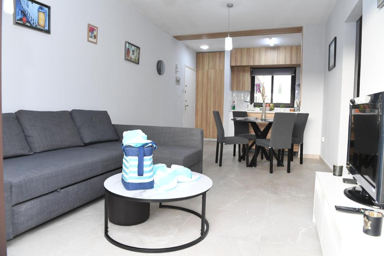Appartement Alexis - 2-bedroom With Swimming Pool *